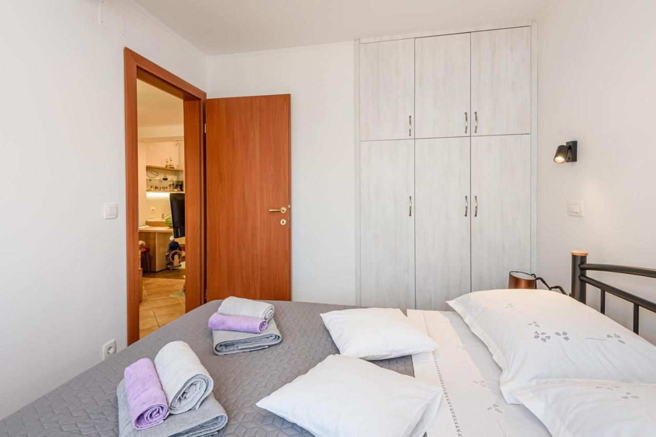 Apartment Jadranka With Sea View In Rogotin Extérieur photo