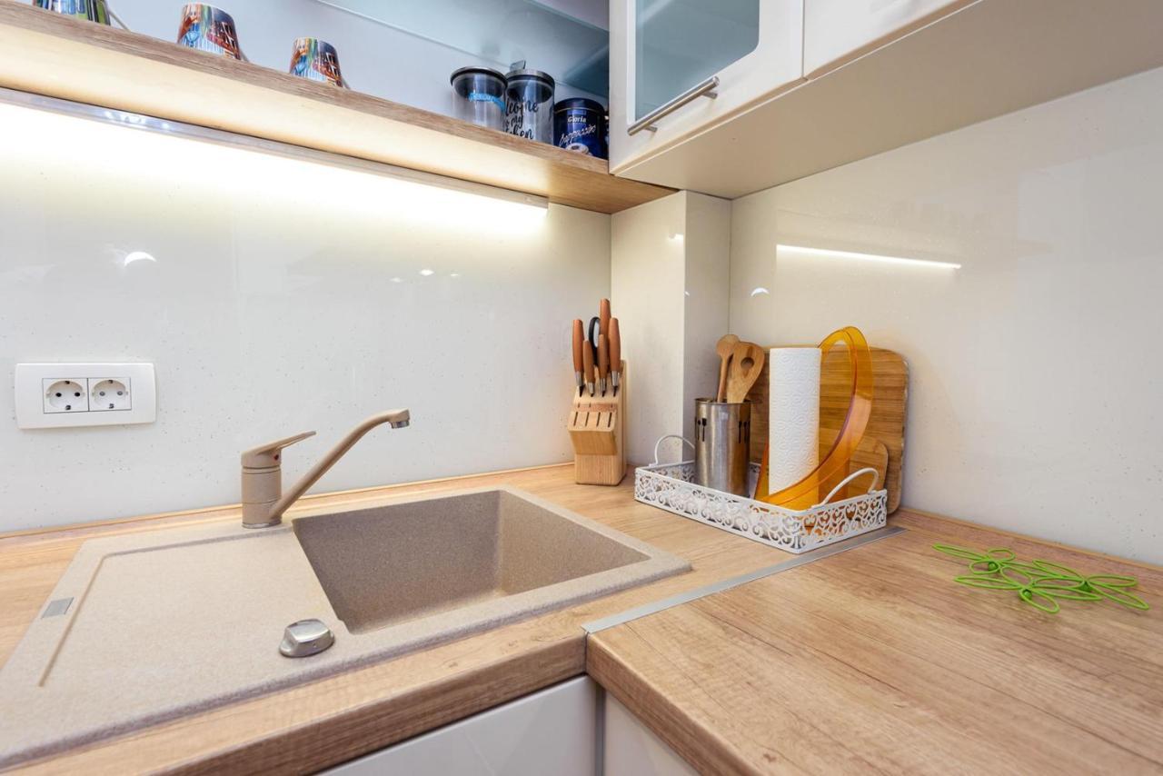 Apartment Jadranka With Sea View In Rogotin Extérieur photo
